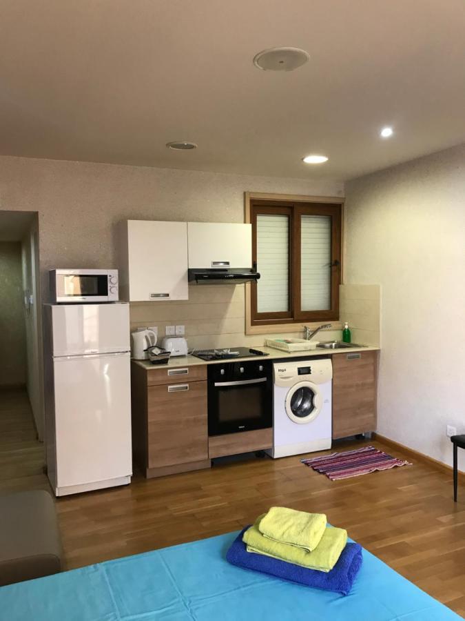 Ithaki Phinikoudes Apartment No. 207 Larnaca Buitenkant foto