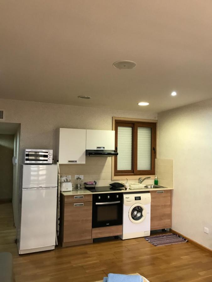 Ithaki Phinikoudes Apartment No. 207 Larnaca Buitenkant foto